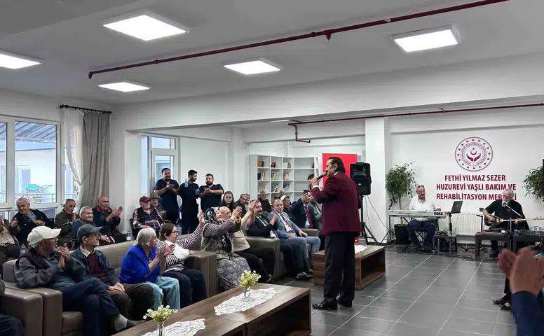 Eskişehir’de yaşlılar ve çocuklar aynı ezgilerde buluştu