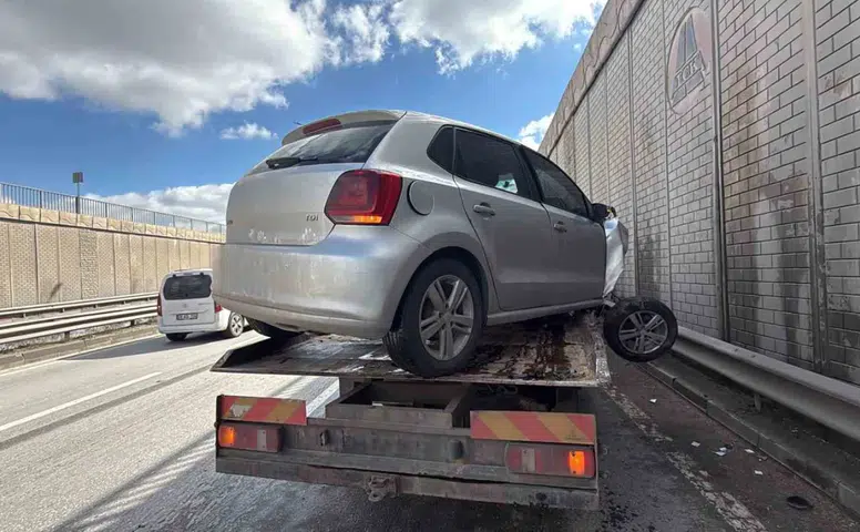 Eskişehir Çevreyolunda Kaza: 2 Kadın Yaralandı