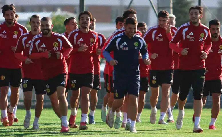 Eskişehirspor, Bursa Yıldırım SK Maçına Hazırlanıyor