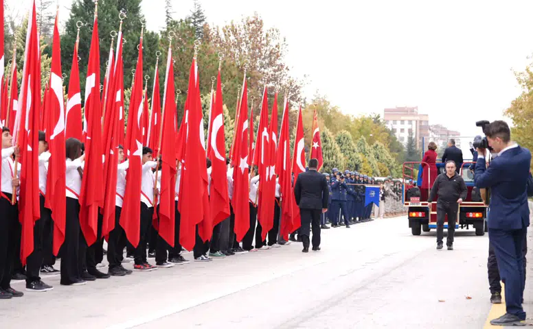 Eskişehir’de Cumhuriyet’in 103. Yılı Coşkuyla Kutlandı