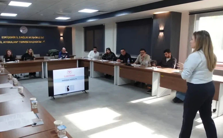 Eskişehir’de sağlık personeline obstetrik acil eğitimi verildi