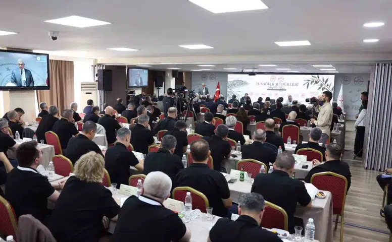 Bildirici, 81 İlin Sağlık Yöneticilerinin Buluştuğu Toplantıya Katıldı