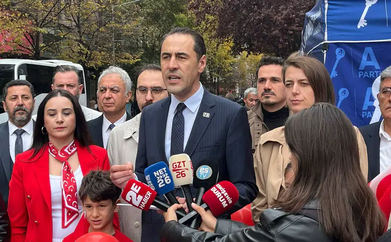 Anahtar Parti İl Başkanı Ölce: Cumhuriyet emanetine sahip çıkmalıyız