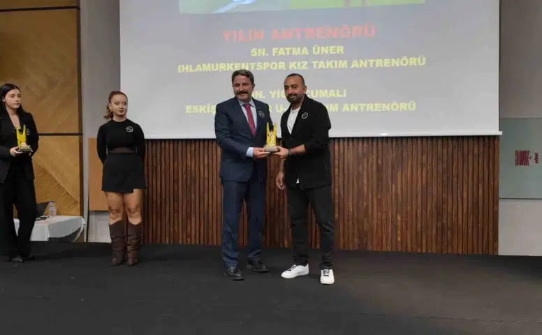 Hasan Kalın’a Eskişehir’de Spor Ödülü