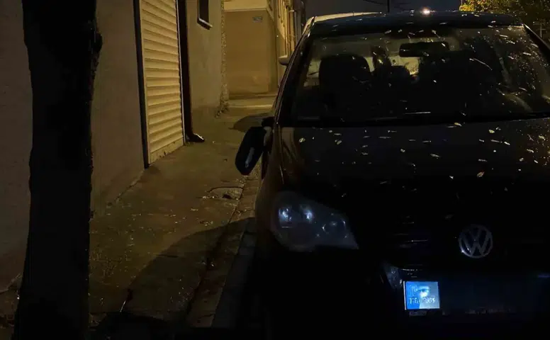 Eskişehir’de Park Halindeki Araçların Aynalarını Kırdılar