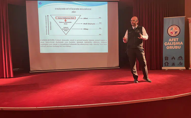 Eskişehir’de Afet Sonrası Psikoloji Masaya Yatırıldı