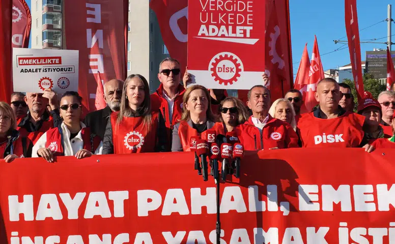 DİSK Başkanı Çerkezoğlu Eskişehir’den Haykırdı: “Geçinemiyoruz!”