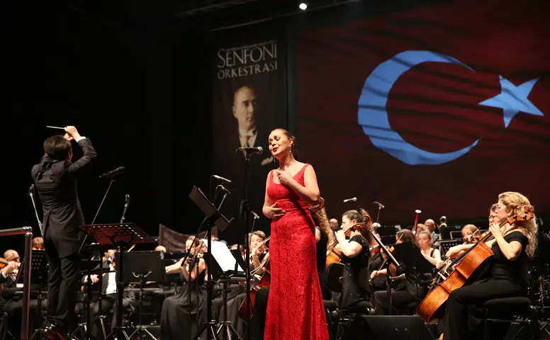 Eskişehir’de Cumhuriyet Konseri Düzenlendi