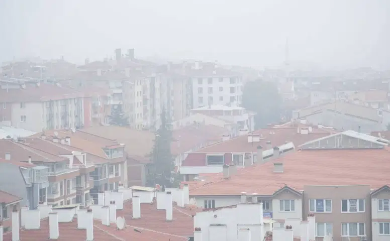 Eskişehir'de Yoğun Sis Etkili Oldu