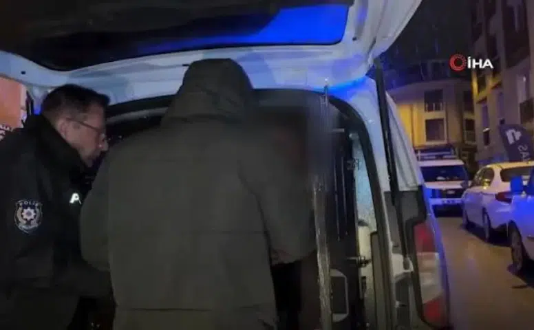 Eskişehir’de Bıçaklı Olayda Şüpheli Adliyeye Sevk Edildi