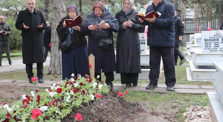 18 Mart Şehitleri Anma Töreni Düzenlendi