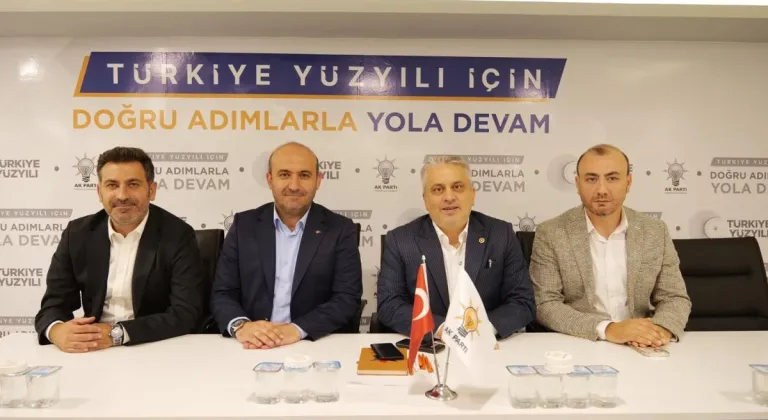 AK Parti Eskişehir'de Yoğun Katılımlı Temayül Yoklaması Gerçekleştirdi