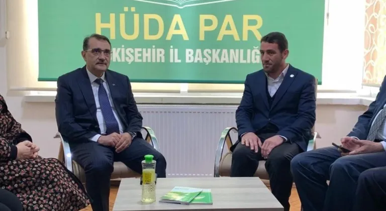 Bakan Dönmez Cumhur İttifaklarını Eskişehir’de Ziyaret Etti