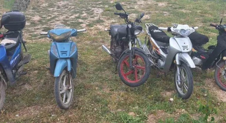 Çalınan motosikletleri polis buldu