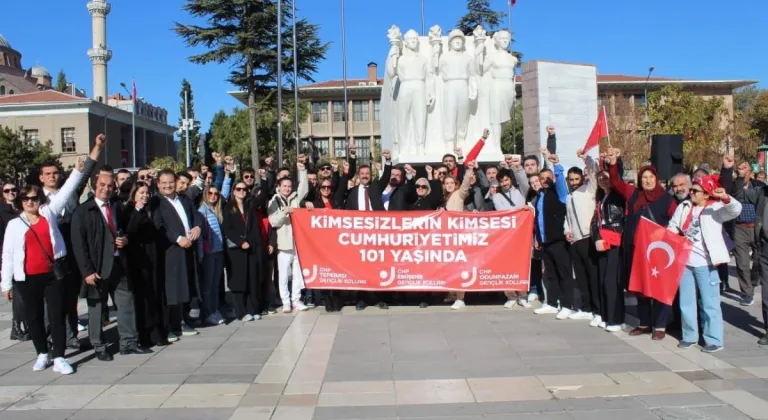 CHP Eskişehir İl Başkanı Talat Yalaz: “Cumhuriyet, Kimsesizlerin Kimsesidir ve İlelebet Payidar Kalacaktır”