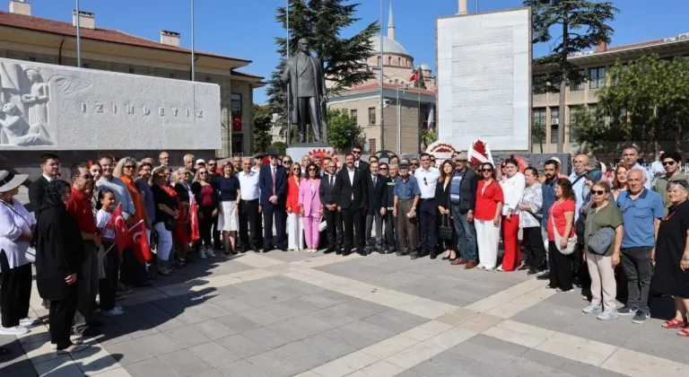 CHP Eskişehir İl Teşkilatı Büyük Zaferi Andı