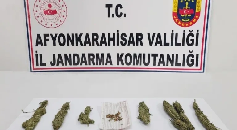 Durdurulan araçta 100 gram esrar ele geçirildi