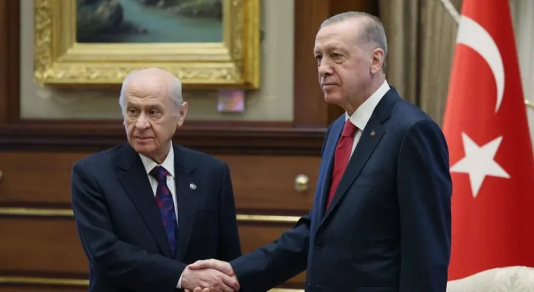 Erdoğan’dan Bahçeli’nin Emekli Maaşı Önerisine Ret