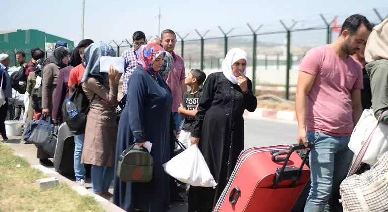 Esad, Yurt Dışına Kaçan Milyonlarca Suriyeli İçin Genel Af İlan Etti