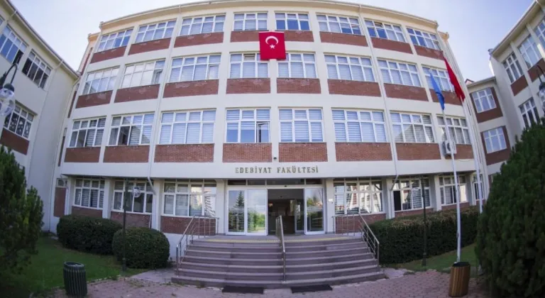 Eskişehir Anadolu Üniversitesi ile Geleceğin Güvencesi Ol