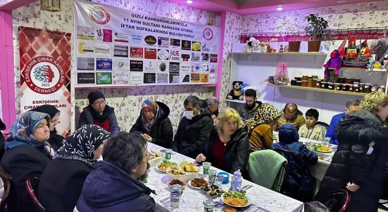 Eskişehir Çınar Kadınları Derneği Yardımını Sürdürüyor