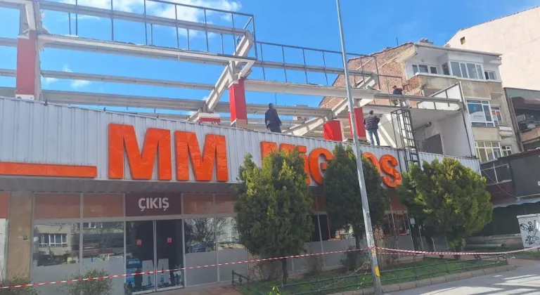 Eskişehir'de Migros'un Tahliyesi ile Yeni Bir Dönem Başlıyor: ESO Plaza İnşaatı Başladı