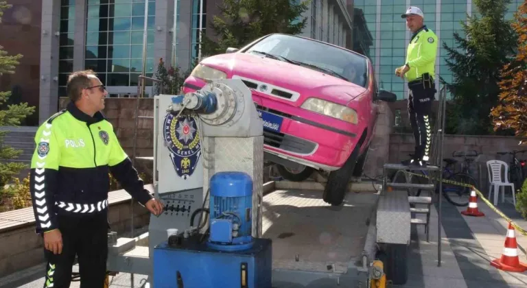 Eskişehir İl Emniyet Müdürlüğü’nden ESOGÜ Öğrencilerine Bilgilendirme