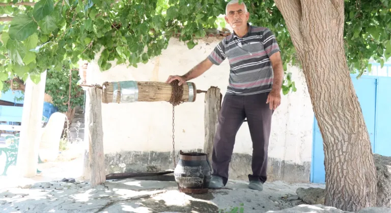 Eskişehir’de Asırlık Hayrat Su Kuyusu Hala Kullanılıyor