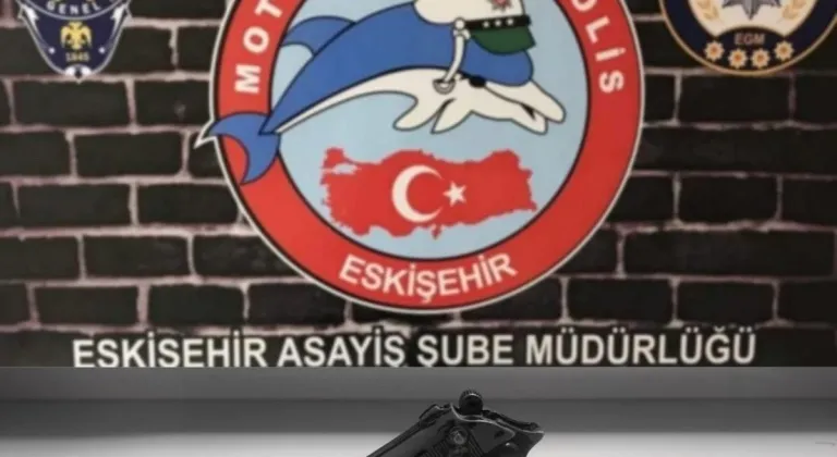 Eskişehir’de Bir Şahıs Ruhsatsız Tabanca ile Yakalandı!