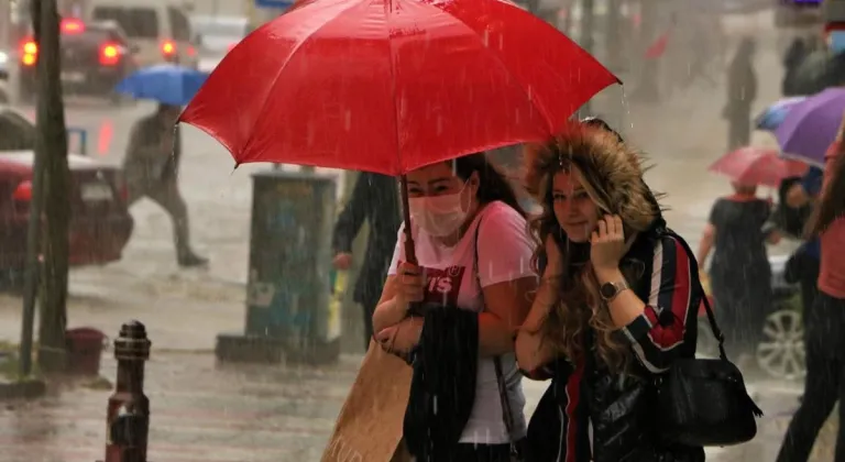 Bugün Eskişehir ve Çevresinde Sağanak Yağış Bekleniyor