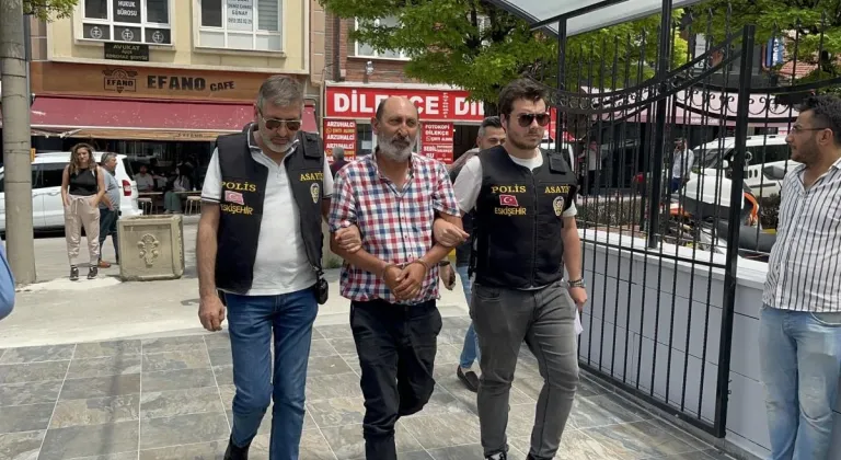 Eskişehir’de İş Adamını Yaralayan Şahıs Adliyeye Sevk Edildi