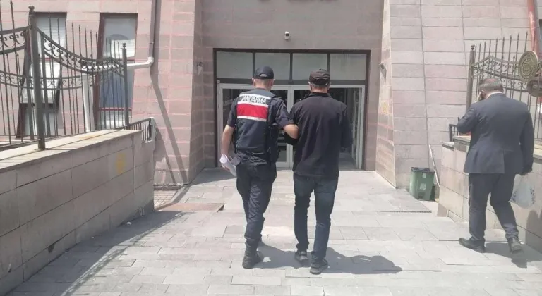 Eskişehir’de Jandarma Ekipleri 5 Şüpheliyi Yakaladı