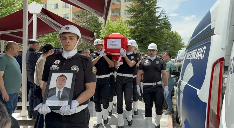 Eskişehir’de Kalp Krizi Geçiren Polisin Cenaze Töreni