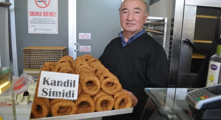 Eskişehir’de Kandil Simitleri Tezgahlara Çıktı