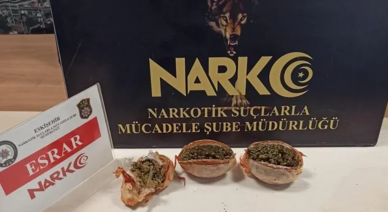 Eskişehir’de Salça Bidonuna Saklanan 412 Gram Esrar