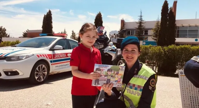 Eskişehir’de Trafik Haftası’nda Miniklere Eğitim Verildi