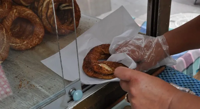 Eskişehirli Esnaf Simit Zammını Az Buldu!