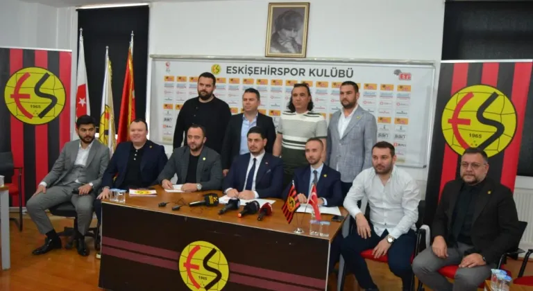 Eskişehirspor Küme Düşmenin Kaldırılmasını Bekliyor