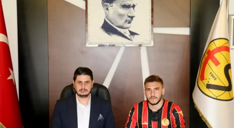 Eskişehirspor’a Alaçatıspor’dan Oyuncu Transferi Yapıldı