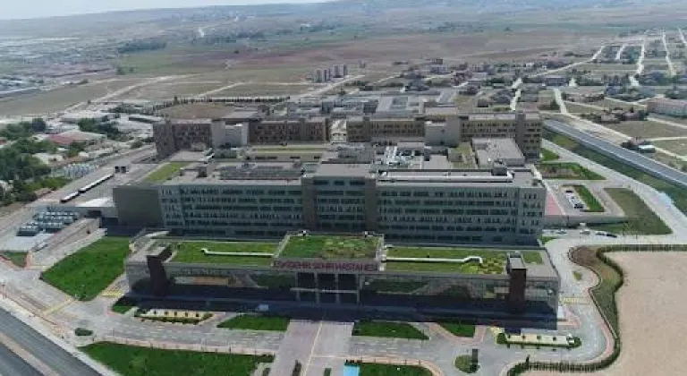 Hemşire Akademisyen Aykar’dan, Eskişehir Şehir Hastanesi Yöneticilerine Çağrı!