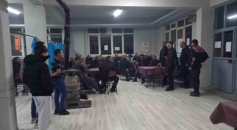 Jandarma Ekipleri Vatandaşları Hırsızlıklara Karşı Bilgilendirdi