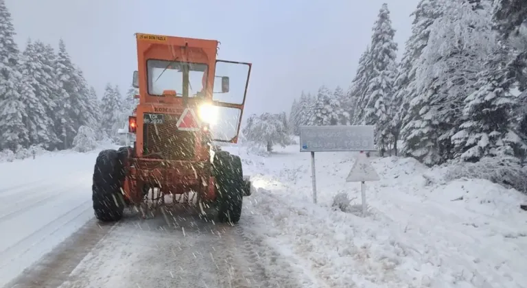 Kastamonu'da Sürücüler Kara Hazırlıksız Yakalandı