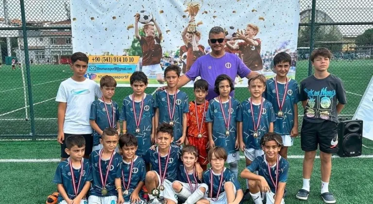 Minik Futbolcular Eskişehir’i Gururlandırdı