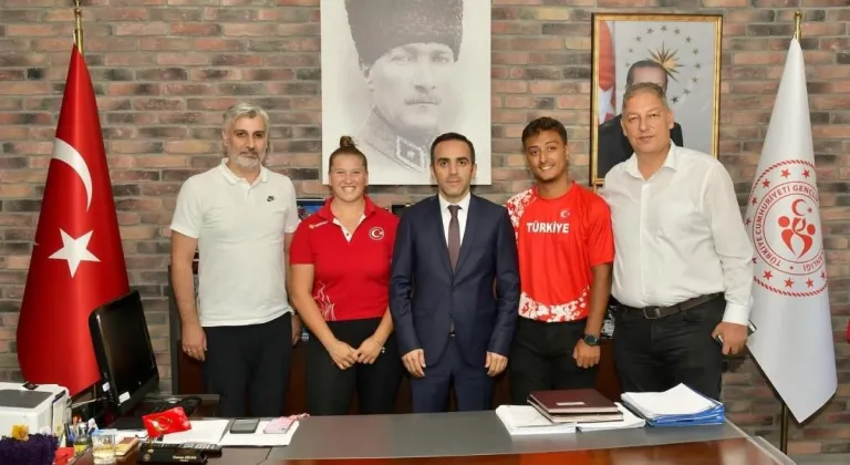 Müdür Ercan Eskişehir’deki Milli Sporcularla Görüştü