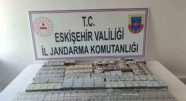 Eskişehir'de Satmak İçin Kaçak Sigara Getiren Şahıs Yakalandı