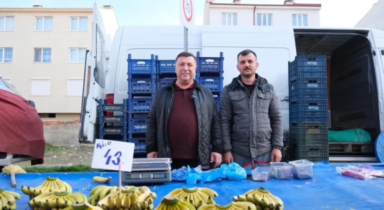 Özkan Alp: “Pazarcı esnafının yanındayım”