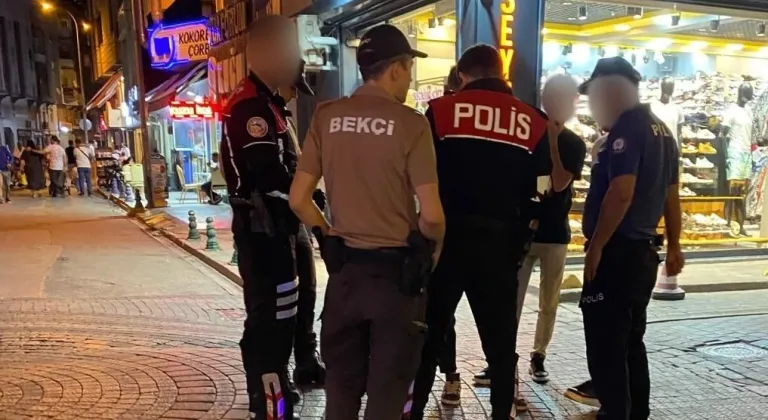 Polis Ekipleri "Barlar Sokağı" ve Çevresinde Denetim Gerçekleştirdi