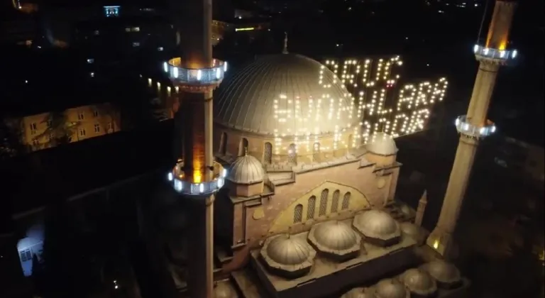 Reşadiye Camii Kadir Gecesi İçin Hazırlandı