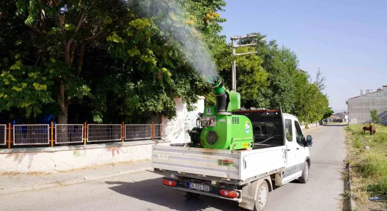 Tepebaşı Belediyesi İlçede ve Kırsalda İlaçlama Çalışmalarını Sürdürüyor