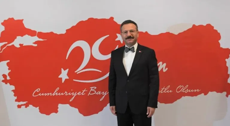 Vali Hüseyin Aksoy: "Cumhuriyet Tarihimiz 101 Yıllık Bir Başarı Öyküsüdür"